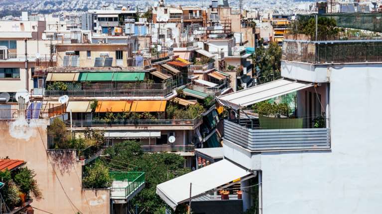 Γιατί έρχεται βουτιά στην κατασκευή νέων κατοικιών το 2026