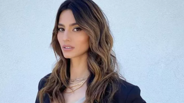 Η Ηλιάνα Παπαγεωργίου κράτησε την αγαπημένη τσάντα της Kim Kardashian