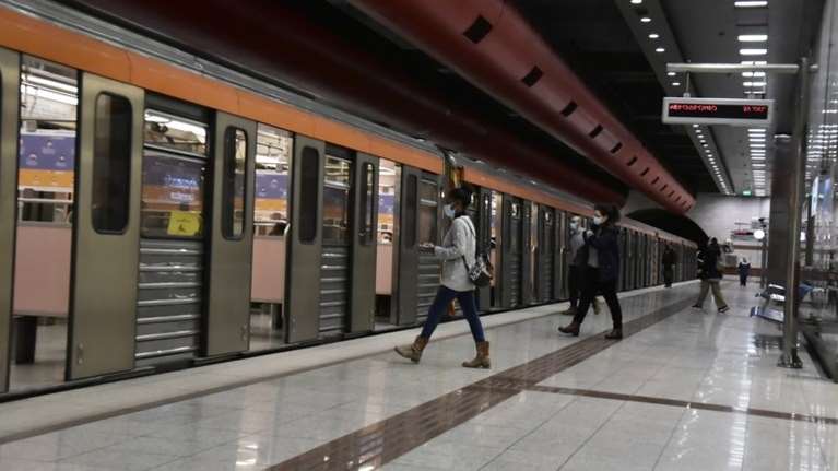 Πώς θα κινηθούν τα Μέσα Μαζικής Μεταφοράς τις επόμενες ημέρες - Αναλυτικά τα δρομολόγια μέχρι τα Θεοφάνεια