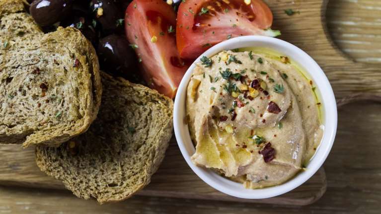 Ταραμοσαλάτα: Ενα από τα πιο φημισμένα νηστίσιμα πιάτα - Πεντανόστιμες συνταγές για όλα τα γούστα εύκολα και γρήγορα