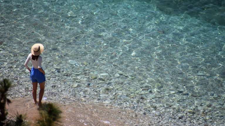 Καιρός: Ηλιοφάνεια, μικρή άνοδος της θερμοκρασίας και αφρικανική σκόνη την Τετάρτη