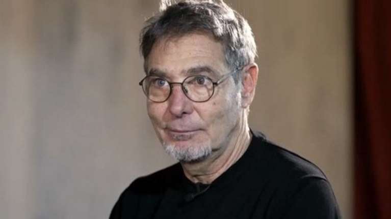 Θοδωρής Αθερίδης: &quot;Ήταν εν ζωή η μητέρα μου και δεν ήθελα να μαθευτεί - Αν το άκουγε, θα πέθαινε αμέσως&quot;