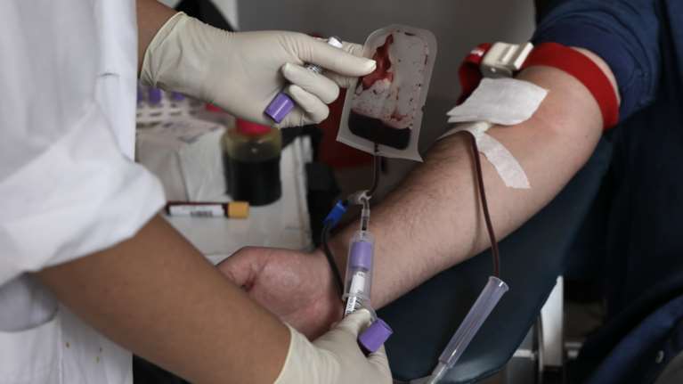 Έλλειψη αίματος- Κάλεσμα από το Εθνικό Κέντρο Αιμοδοσίας για προσφορά αίματος