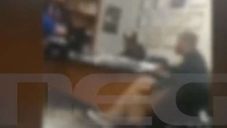 Μοσχάτο: Μυστήριο με τους διαλόγους στο γραφείο του 50χρονου - &quot;Σου δίνω καθαρό χρήμα, μου δίνεις μαύρο&quot;