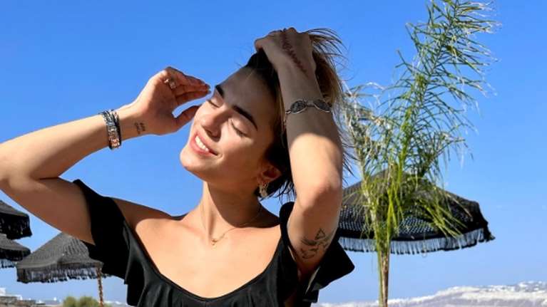 Η Κάτια Ταραμπάνκο ποζάρει με το μπικίνι της: &quot;Αγαπάμε την κοιλιά ...&quot; [εικόνες]