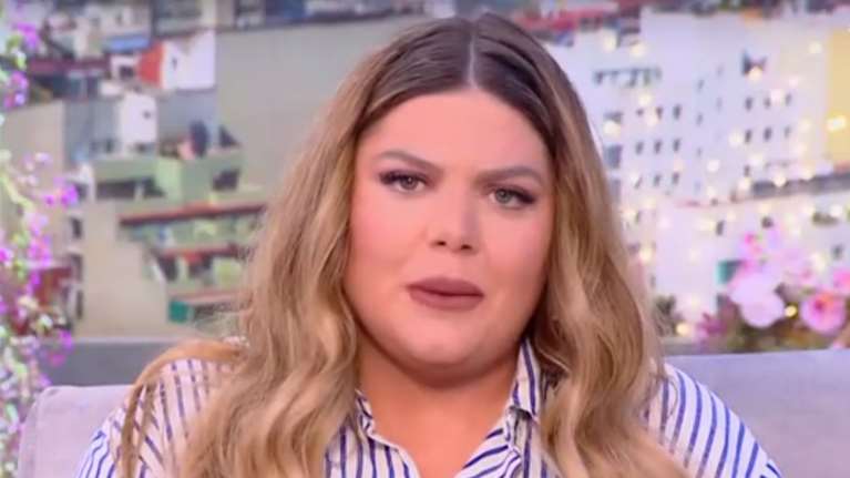 Η Δανάη Μπάρκα απάντησε στα αρνητικά σχόλια που δέχεται τις τελευταίες ώρες – &quot;Όλοι δείχνουμε έμπρακτα τι είμαστε&quot;