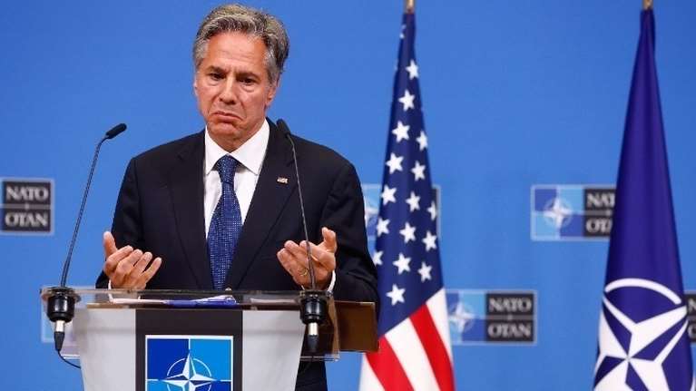 Μπλίνκεν για ομαδικό τάφο στο Ιζιούμ: "Η Ρωσία ενεργεί με αποτρόπαιο τρόπο"