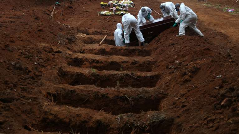 Κορονοϊός: Στην τρίτη θέση παγκοσμίως σε νεκρούς η Βραζιλία