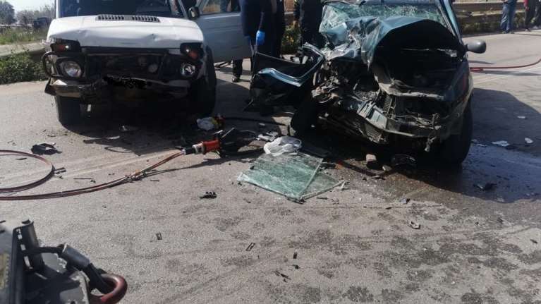 Σοβαρό τροχαίο στην Εύβοια: Ένα μωρό μεταξύ των 5 τραυματιών [Εικόνες]