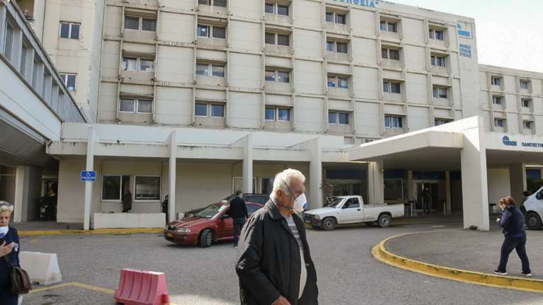 Κορονοϊός: Έξι γιατροί στο Πανεπιστημιακό Νοσοκομείο του Ρίου είναι θετικοί, αναφέρουν πληροφορίες