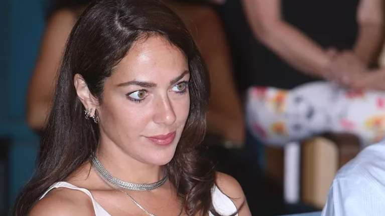 Συγκινεί η Δόμνα Μιχαηλίδου για τον θάνατο του πατέρα της: "Στο τέλος υπέφερε πολύ, ήταν κάτω από 50 κιλά και δεν τα κατάφερε"