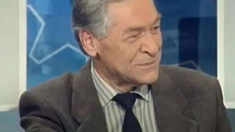 Πέθανε ο γνωστός δημοσιογράφος, από τους πρωτεργάτες της ΕΡΤ, Στάθης Καρράς