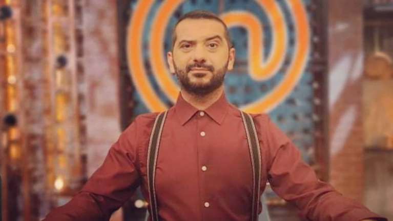 Ο Λεωνίδας Κουτσόπουλος δημοσίευσε την πρώτη φωτογραφία με τον γιο του και η ευτυχία του δεν κρύβεται