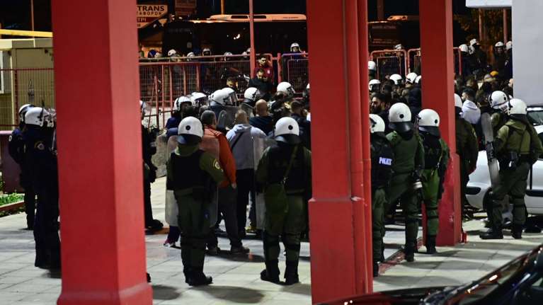 Ρέντη: Πόσες φορές θα μπορούσε να υπάρξει θύμα σαν τον άτυχο αστυνομικό - Η επίθεση του Κόκου σε πατέρα τριών παιδιών