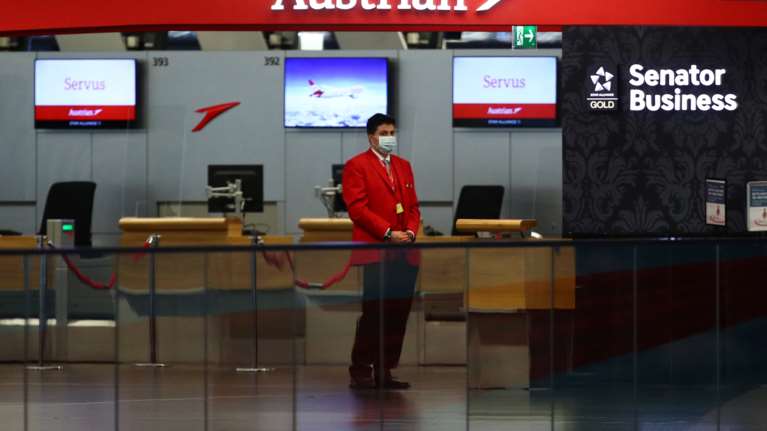 Κορονοϊός: Έτοιμη να ξανακλείσει τα σύνορα η Αυστρία αν αυξηθούν τα κρούσματα