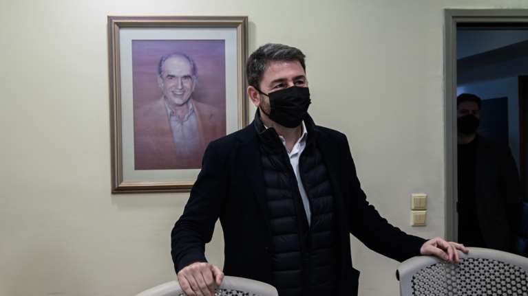 Ανδρουλάκης: Σειρά επαφών με φορείς για το θέμα της ακρίβειας