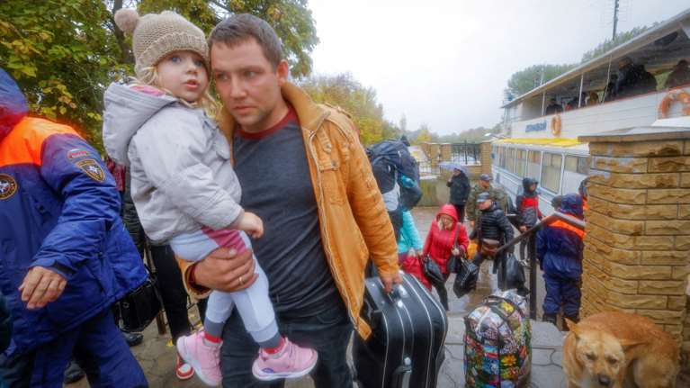 Ρωσική εισβολή στην Ουκρανία: Το κόστος του πολέμου στον ένατό του μήνα, οι επιπτώσεις σε όλο τον κόσμο