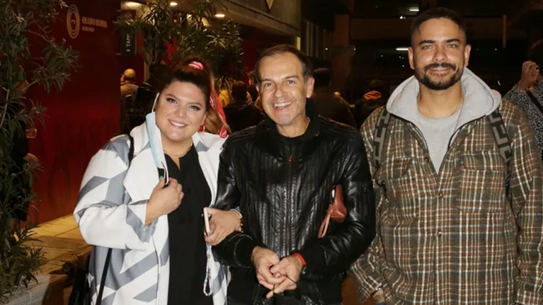 Τίμος Ζαχαράτος: Το ραβασάκι και το τατουάζ για τη Δανάη Μπάρκα