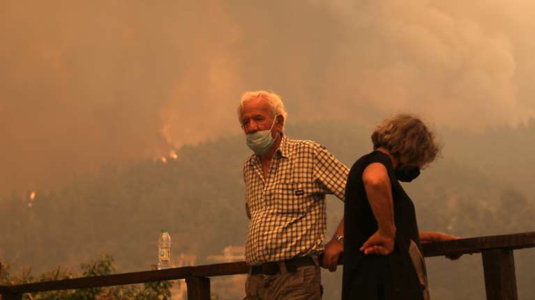 Τα διαφορετικά Χριστούγεννα των κατοίκων της Βόρειας Εύβοιας μετά τον εφιάλτη των πυρκαγιών