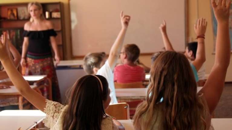 Σε ισχύ από σήμερα το &quot;καλάθι του μαθητή&quot; – Ποια είδη περιλαμβάνει