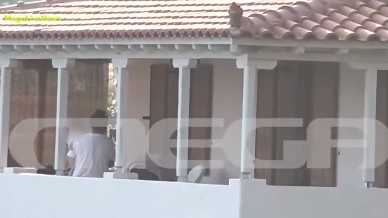 Γλυκά Νερά: Συγκλονίζει η γιαγιά της μικρής Λυδίας: &quot;Είμαι πολύ χαρούμενη που την έχω στην αγκαλιά μου&quot; [Βίντεο]