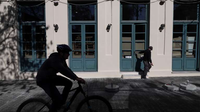 Καιρός: Σαββατοκύριακο με... καλοκαίρι - Στους 25 βαθμούς η θερμοκρασία