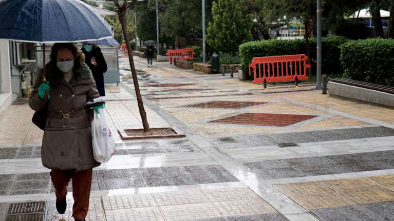 Πρωταπριλιά με κακοκαιρία - Βροχές και κρύο