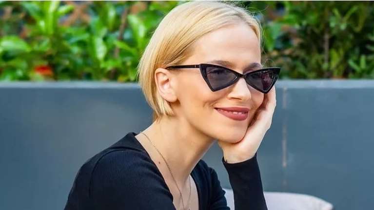 Η Νάντια Μπουλέ παραμένει μέχρι και σήμερα το απόλυτο &quot;baby face&quot; της Ελλάδας - Οι σπάνιες φωτογραφίες από την αρχή της καριέρας της