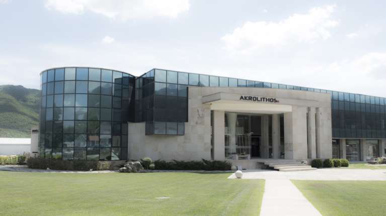 AKROLITHOS: Το success story των πετρωμάτων της Καβάλας που έχουν φτάσει μέχρι και το Ντουμπάι