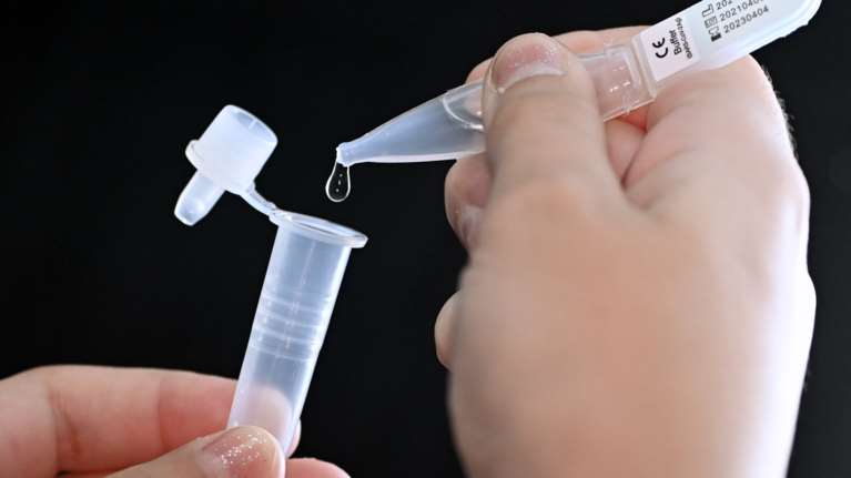 Κορονοϊός: Οι εργαζόμενοι θα προμηθευτούν τρία self test την ερχόμενη εβδομάδα