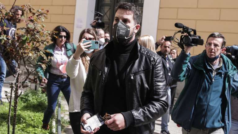 Πάτρα: Τι θα απαντήσει ο Δασκαλάκης στο εξώδικο της Πισπιρίγκου - Τα μηνύματα με τη Δήμητρα για τα βίαια ξεσπάσματά του