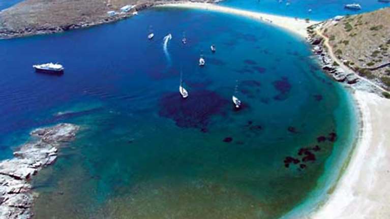 Last minute εξόρμηση; 4 νησιά κοντά στην Αθήνα για το Σαββατοκύριακο