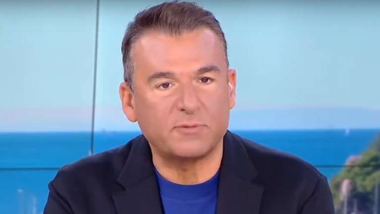 Ξέσπασε ο Γιώργος Λιάγκας on air: &quot;Θα ζητήσεις συγγνώμη για όλα αυτά τα συκοφαντικά&quot;