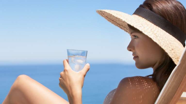 Τι μπορεί να συμβεί στο σώμα σας αν δεν πίνετε αρκετό νερό!