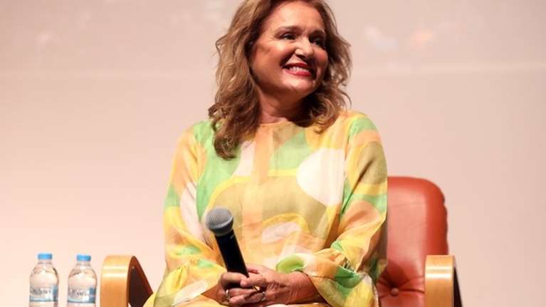 Πριν 32 χρόνια: Η πρώτη τηλεοπτική εμφάνιση της Μαρίας Καβογιάννη πλάι στην Άννα Συνοδινού