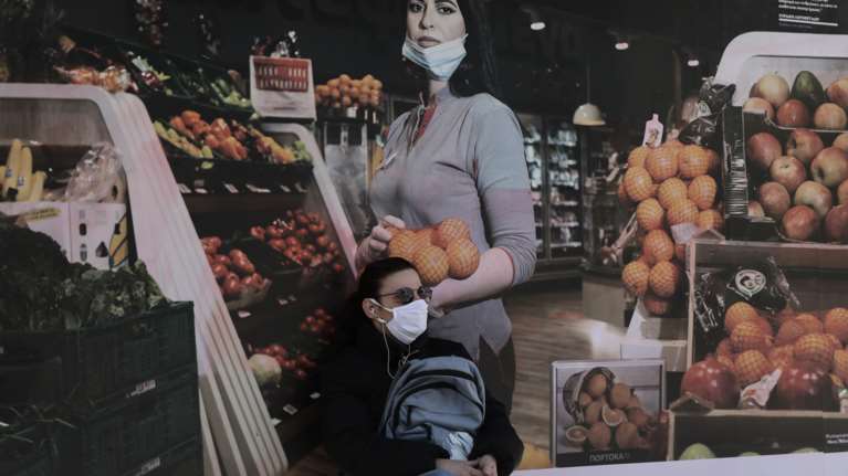 Κορονοϊός: Δράμα, Καβάλα και Λάρισα με την υψηλότερη θετικότητα - Μόνο η Μήλος &quot;Covid-free&quot; σε όλη τη χώρα