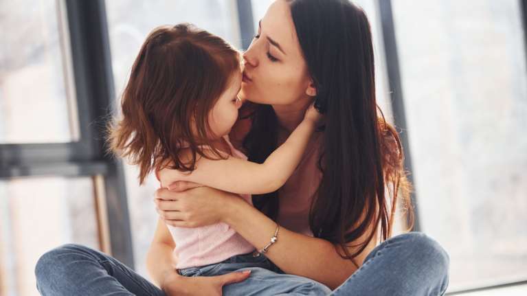 Πώς κάνουμε gaslighting στα παιδιά μας χωρίς να το καταλαβαίνουμε