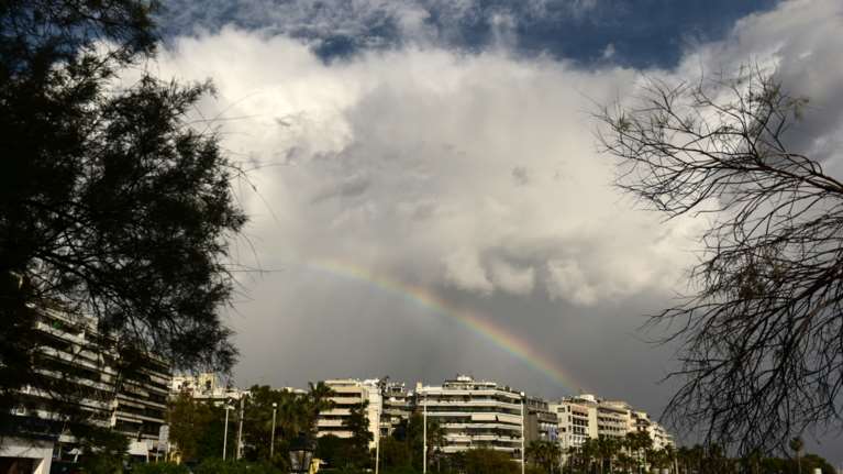 Μαρουσάκης: Βροχές όλη την εβδομάδα - Πώς θα κάνουμε τριήμερο Αγίου Πνεύματος