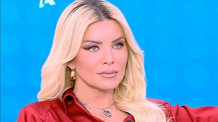 Κατερίνα Καινούργιου: &quot;Είναι έτοιμο το κέικ γιατί με έπιασε μια ζαλάδα;&quot;