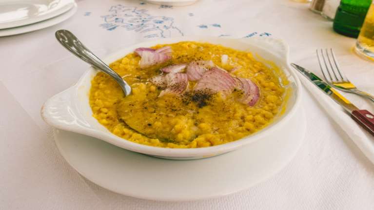 Φάβα: 5 λόγοι που την κάνουν μια διατροφική υπερδύναμη