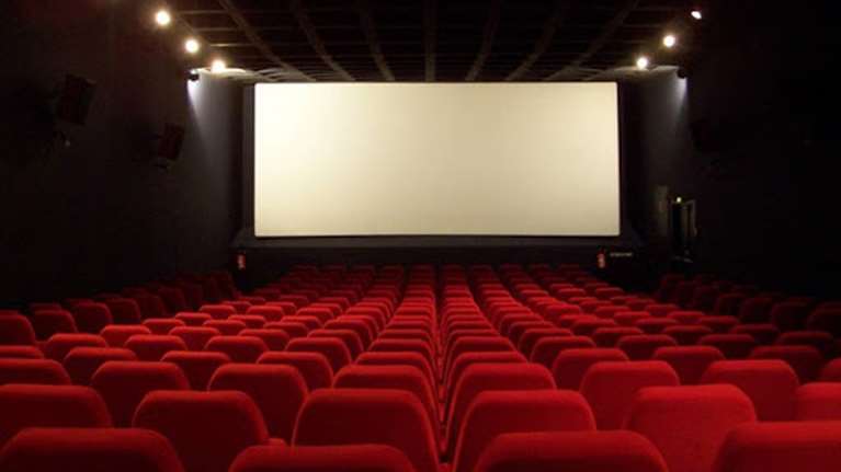 Ανοίγουν ξανά κινηματογράφοι, κατασκηνώσεις και καζίνο, εμπορικές εκθέσεις και συναυλίες