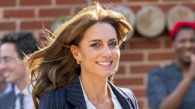 Kέιτ Μίντλετον: Το super maxi παλτό της είναι τάση για το φθινόπωρο του &#39;24