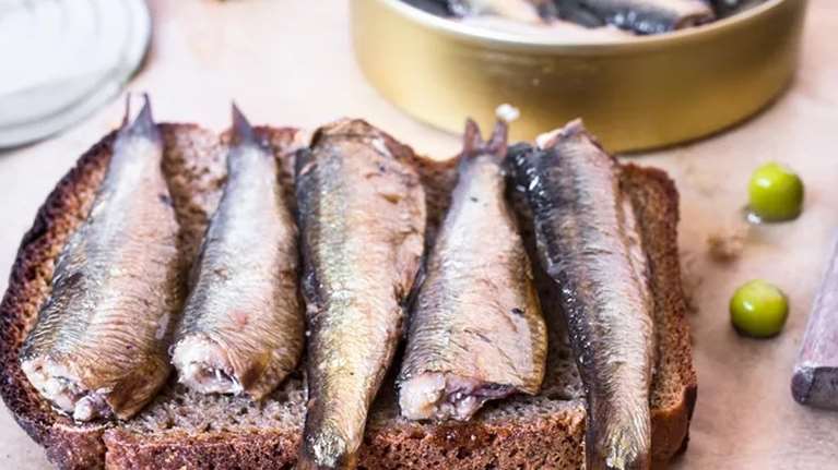 Είναι οι σαρδέλες υγιεινές; 9 εκπληκτικά οφέλη για την υγεία σύμφωνα με την επιστήμη