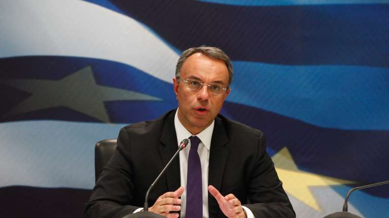 Τα μέτρα της κυβέρνησης για να μην γίνουν απολύσεις εργαζομενων- Αναλυτική λίστα ποιοί δικαιούνται τα 800 ευρώ