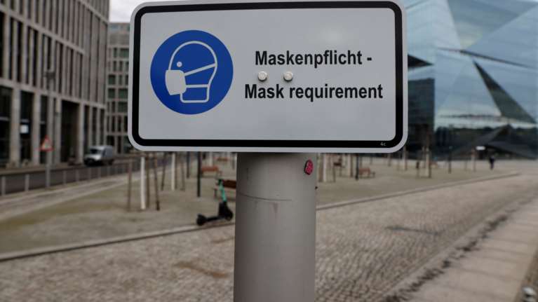 Κορονοϊός: Η Γερμανία θα κλείσει τα σύνορα εάν συνεχιστεί η αύξηση των κρουσμάτων