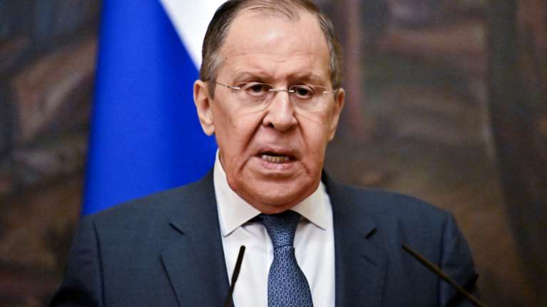 Μπλόκο στον Λαβρόφ από Βουλγαρία, Β. Μακεδονία και Μαυροβούνιο: Έκλεισαν τον εναέριο χώρο τους και δεν πήγε στη Σερβία