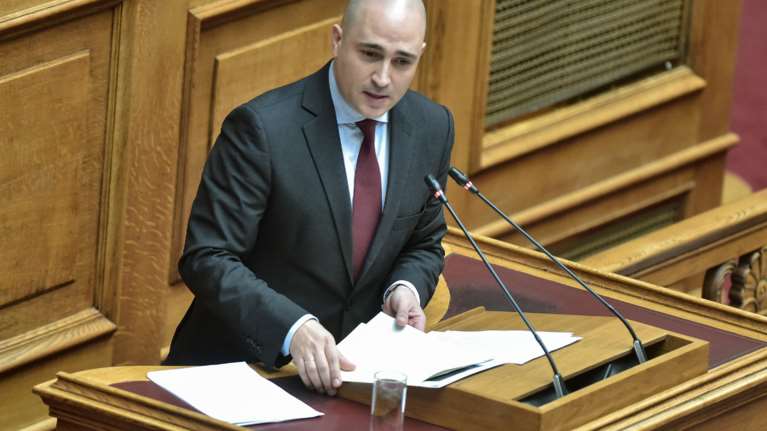 Βουλή: Ο Μπογδάνος κατηγορεί βουλευτές του ΣΥΡΙΖΑ για τουρκική προπαγάνδα-Παρενέβη ο Λιβανός