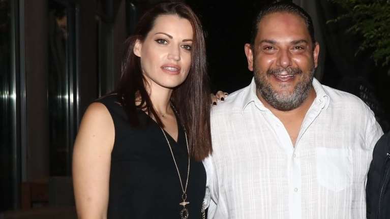 Ο Στέλιος Διονυσίου για τις δίδυμες κόρες του: "Ένας χρόνος με τις Μαχήτριες μας"