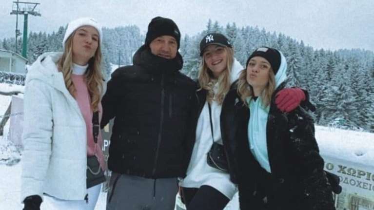 Τέμπη: Αιχμές Νίκου Πλακιά κατά Βόζεμπεργκ και Καραμανλή – "Ξεκινάνε σιγά σιγά τα πλυντήρια"