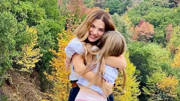 Bάσω Λασκαράκη - Γιάννης Τσιμιτσέλης: Στην παραμυθένια βάφτιση της κόρης τους, το 2014